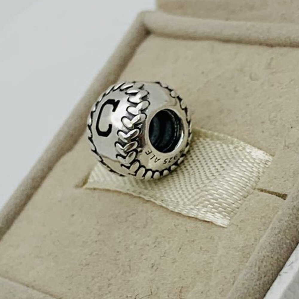 ✨✨Pandora Cleveland Indians Baseball Charm - Picture 3 of 6
